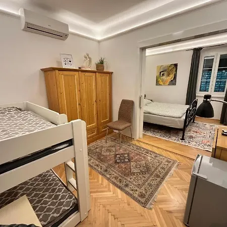 Casa Palfy Gasthuis