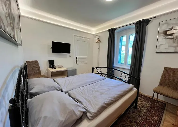 Casa Palfy Gostinjska kuća *