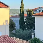 Casa Palfy Пунат